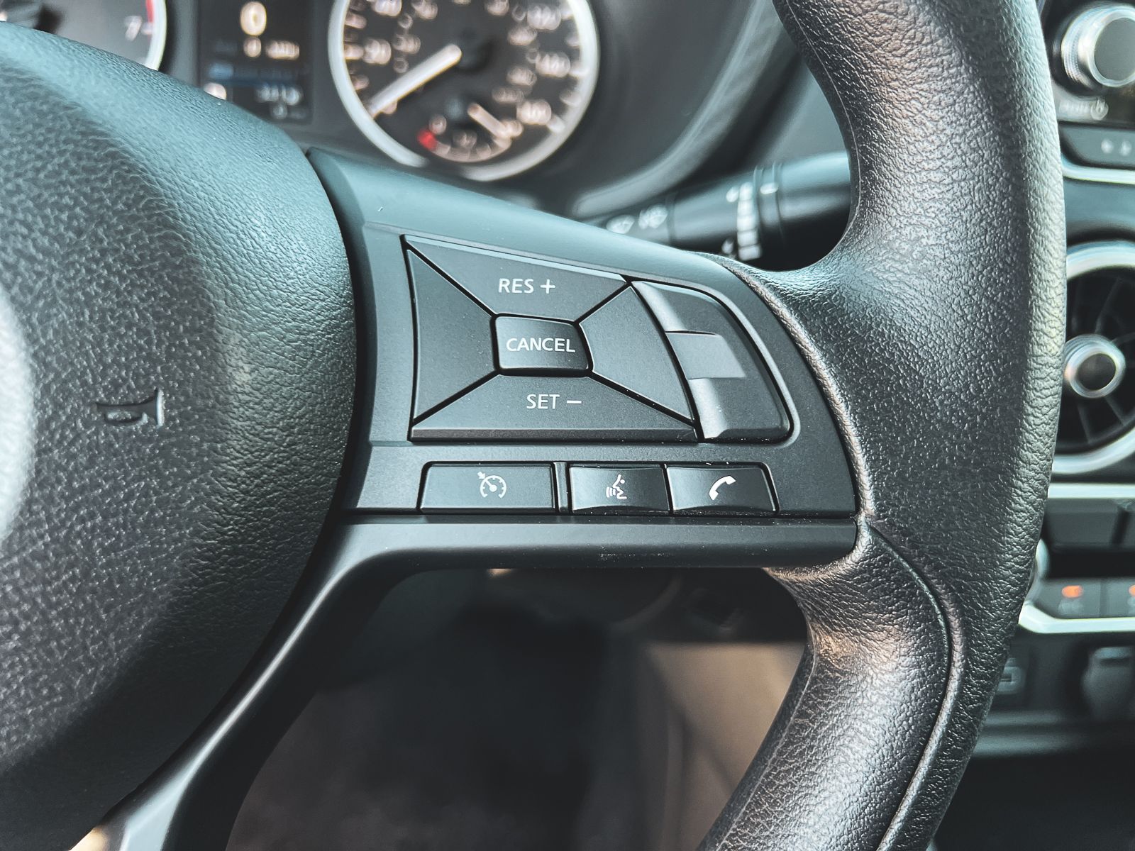 2025 Nissan Sentra S photo 19