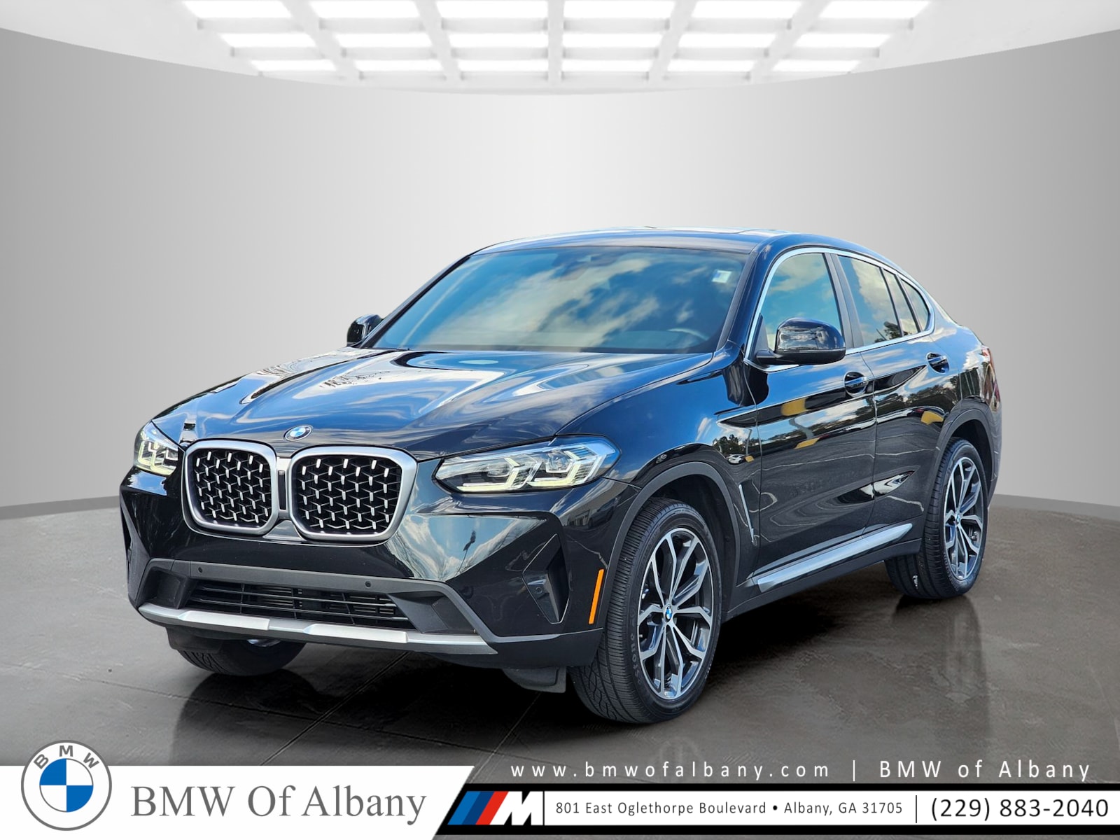 2023 BMW X4 30i's photo