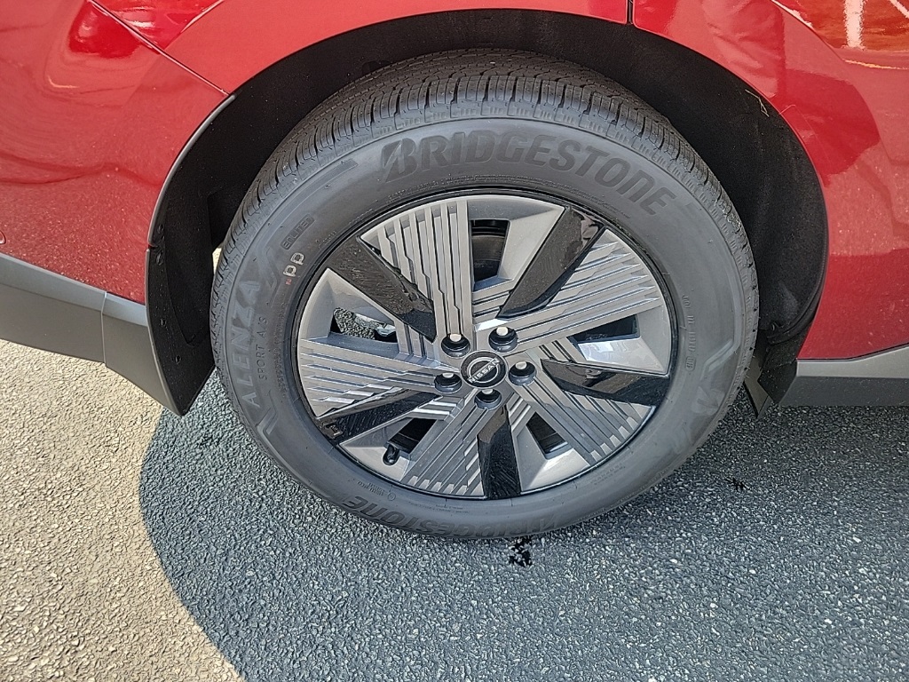2025 Nissan Murano SL photo 11
