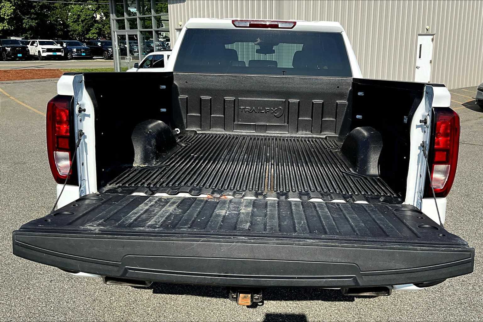 2024 Gmc Sierra 1500 Elevation photo 58