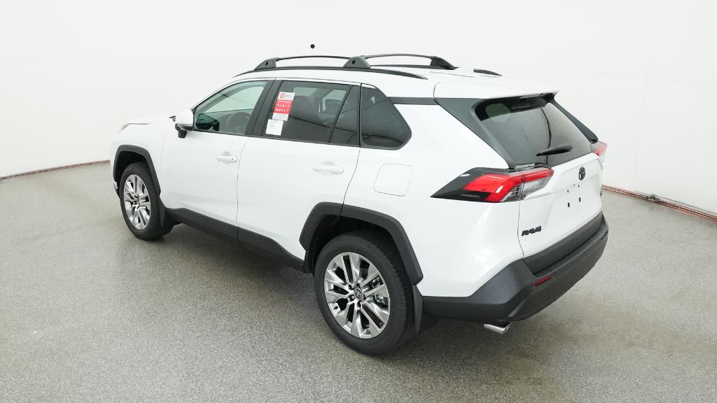 2025 Toyota RAV4 XLE Premium photo 13