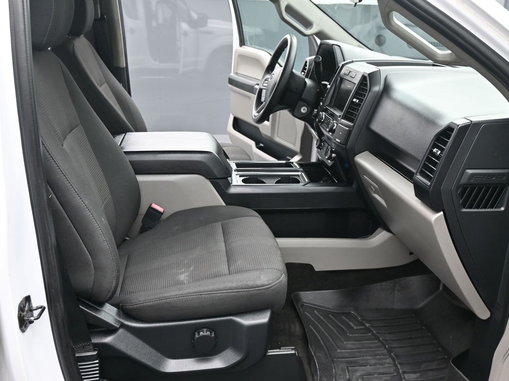 2019 Ford F-150 XL photo 2