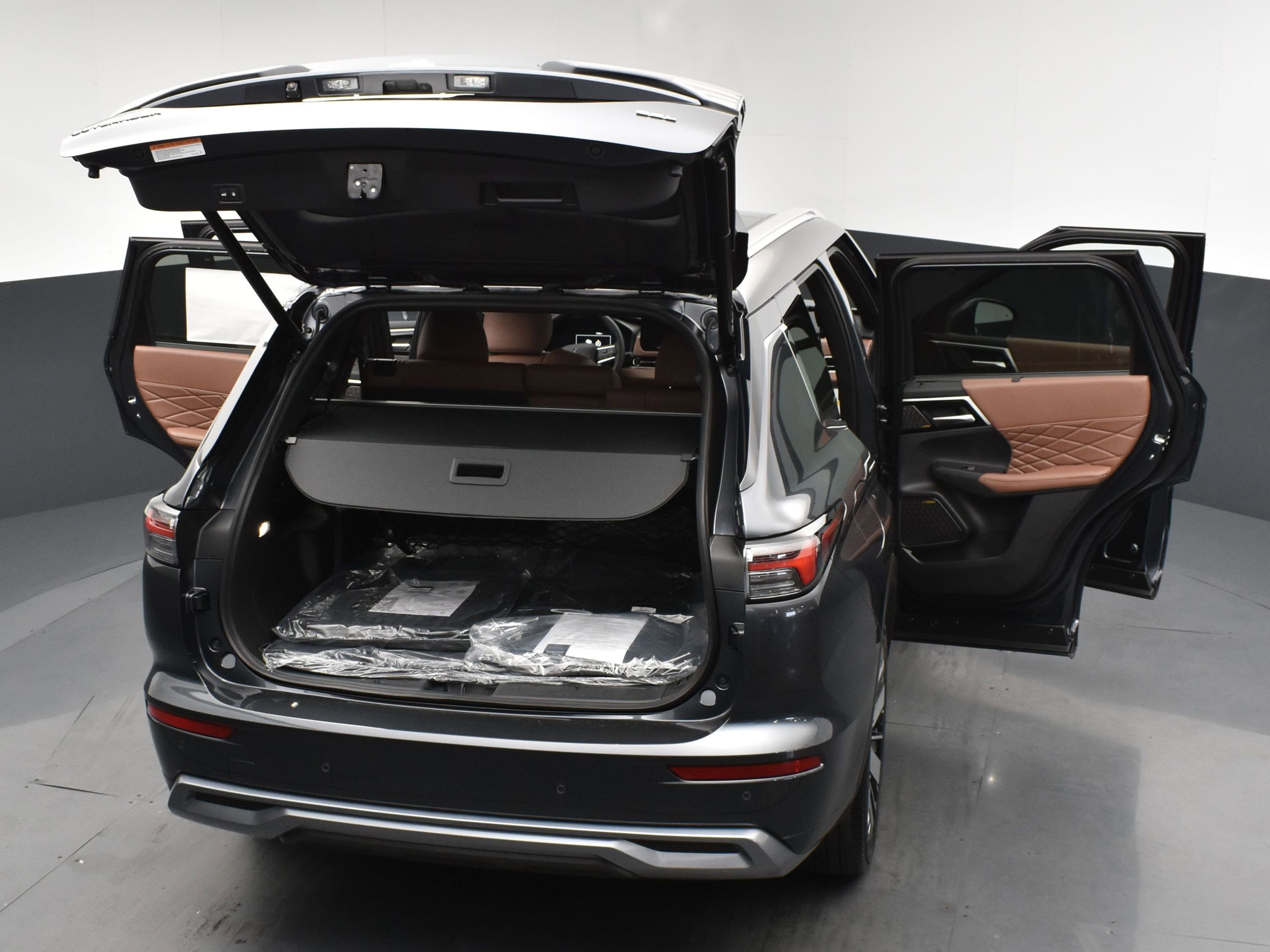 2025 Mitsubishi Outlander SEL photo 26