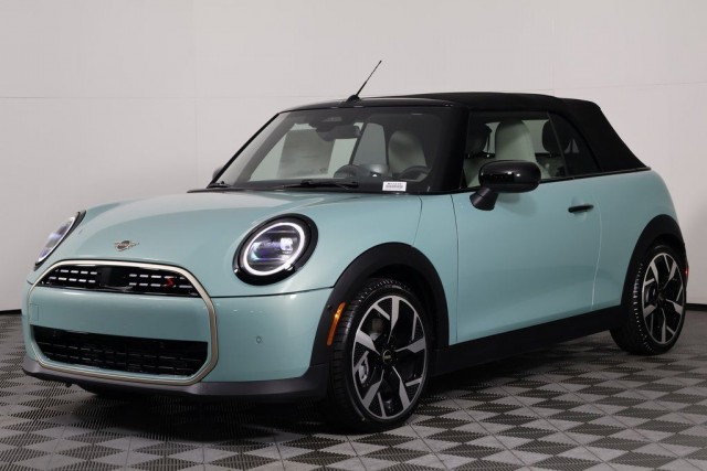 2026 MINI Convertible S's photo