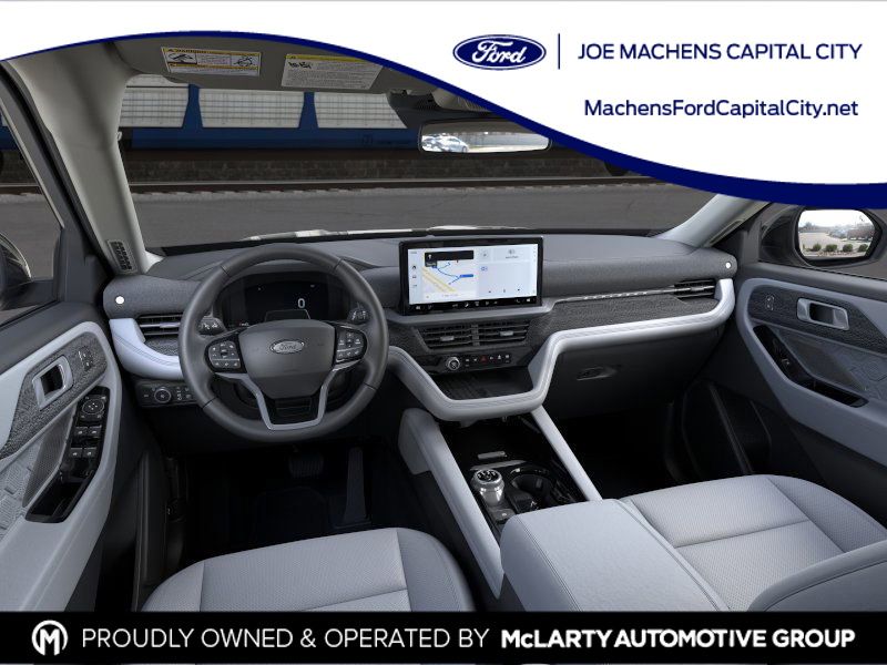 2025 Ford Explorer Platinum photo 8