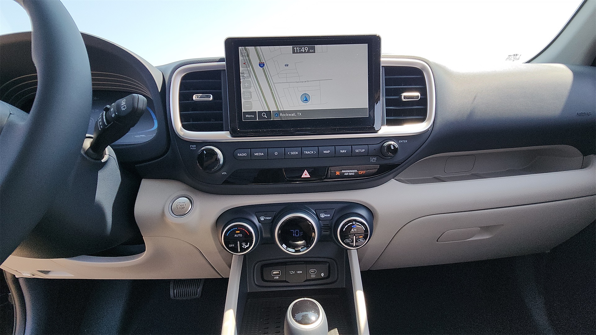 2025 Hyundai Venue Limited photo 18