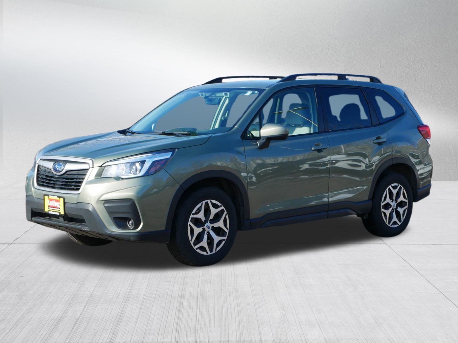 2019 Subaru Forester Premium photo 3
