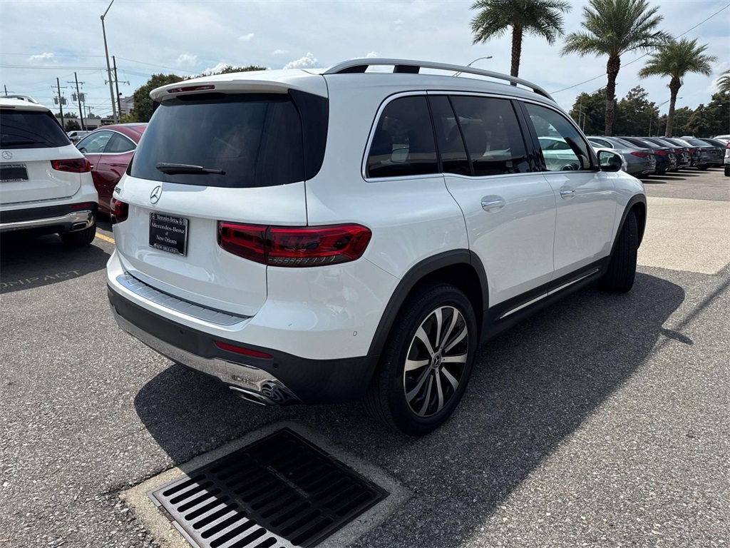 2022 Mercedes Benz GLB 250 photo 4