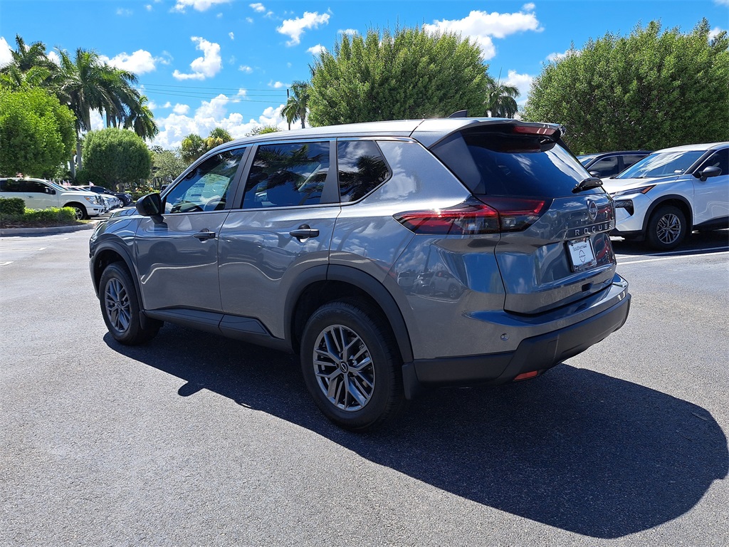 2026 Nissan Rogue S photo 5