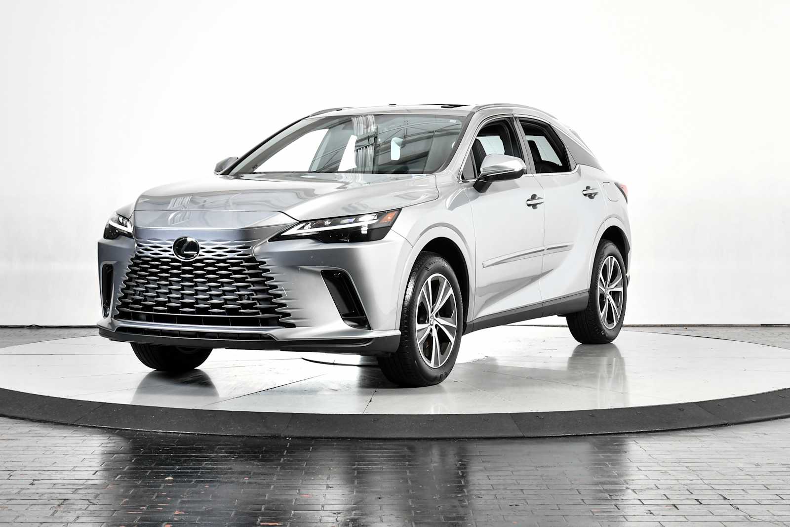 2024 Lexus RX 350's photo