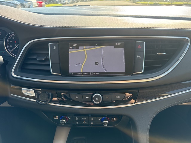 2018 Buick Enclave Essence photo 10