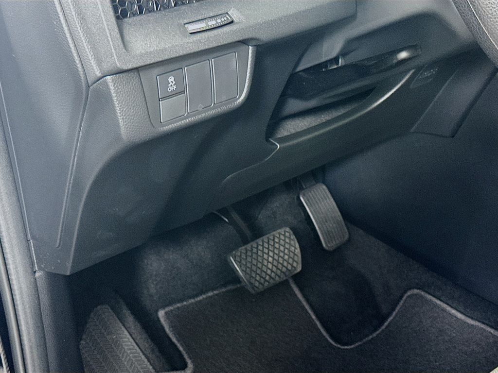 2025 Honda CR-V EX photo 10