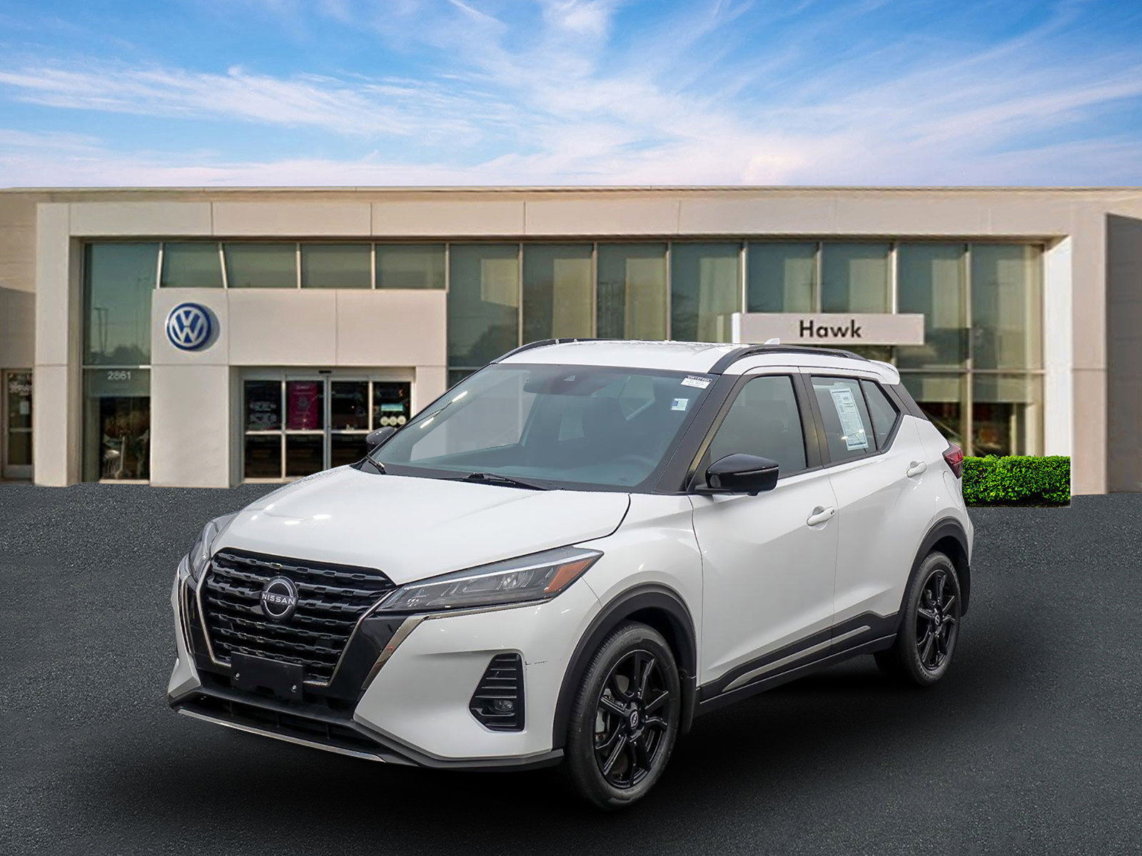 2024 NISSAN KICKS - Image 2