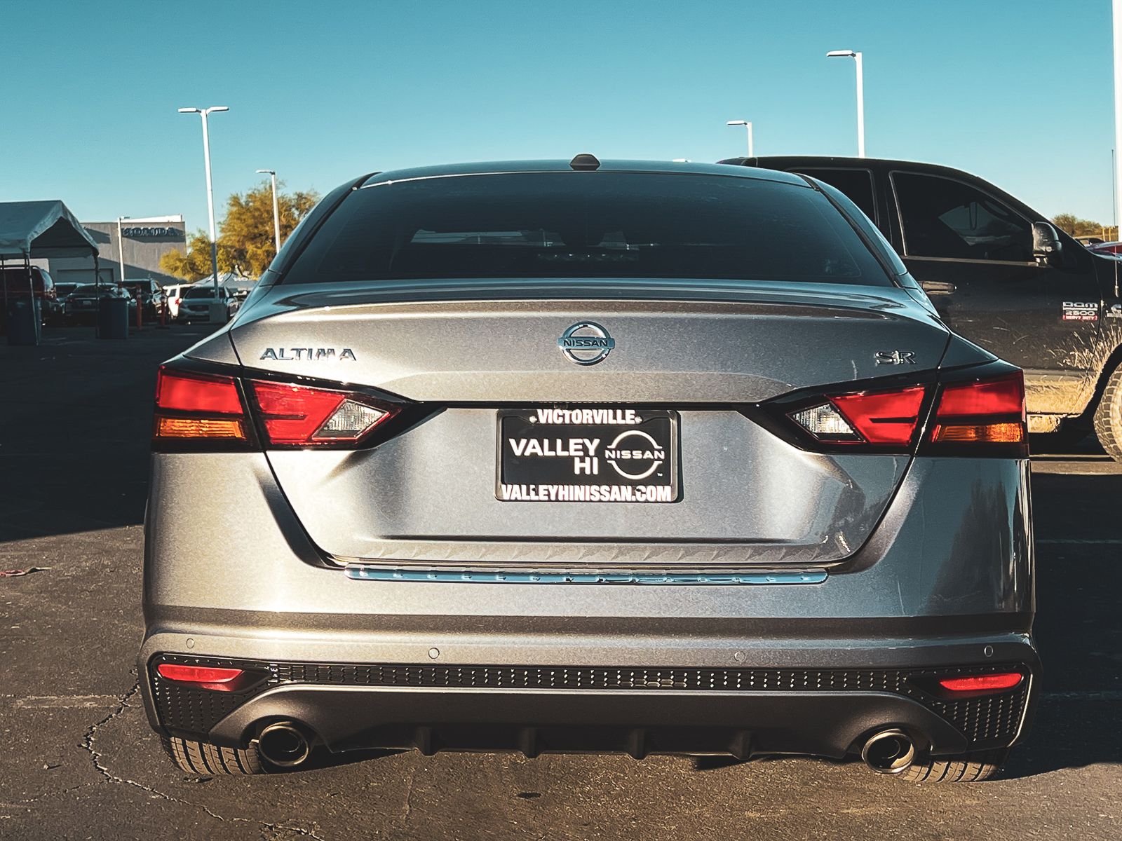 2021 Nissan Altima 2.5 SR photo 4