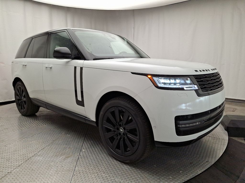 2025 Land Rover Range Rover SE photo 2