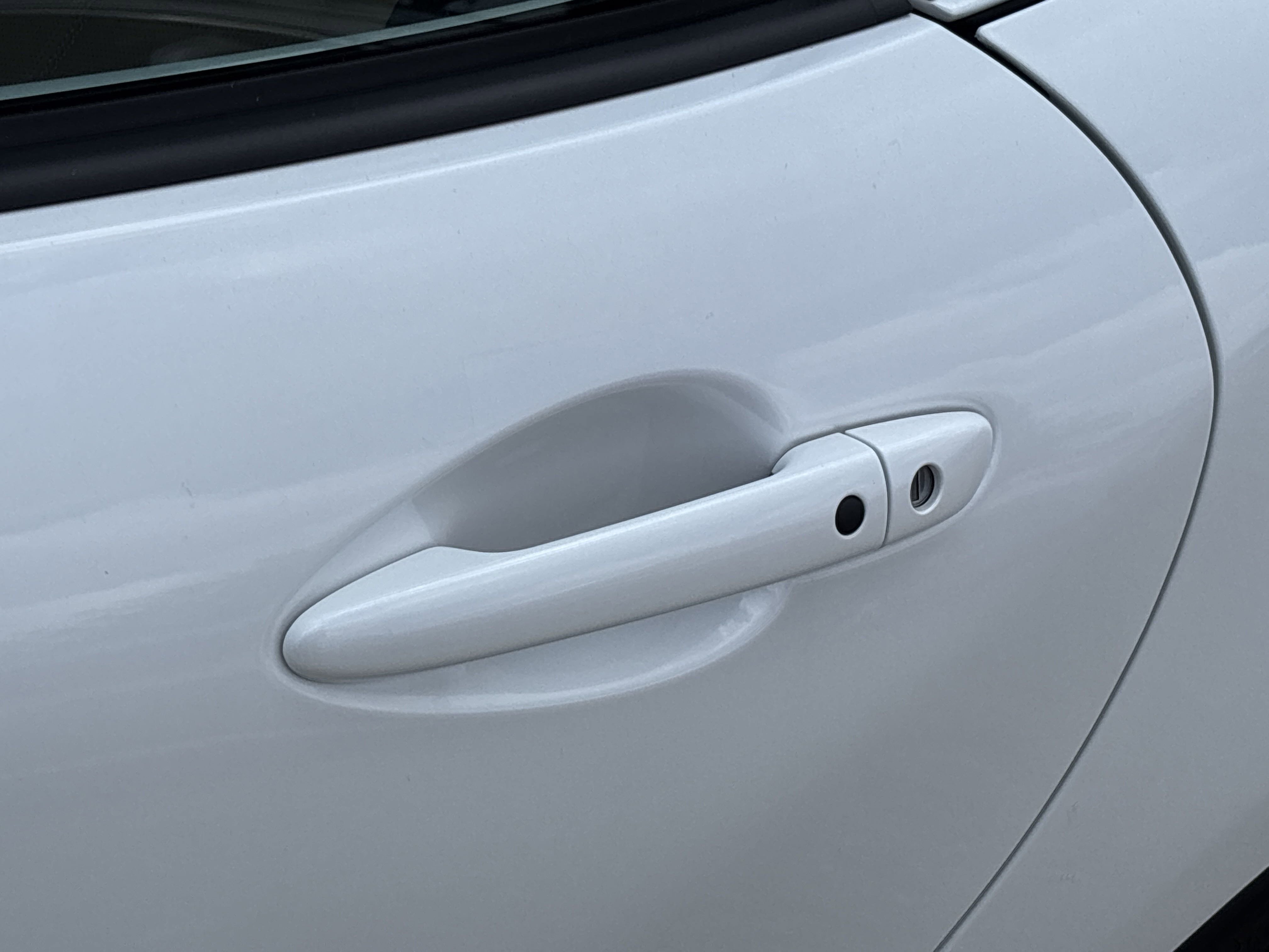 2025 Mazda MX-5 Miata Miata RF Grand Touring photo 4