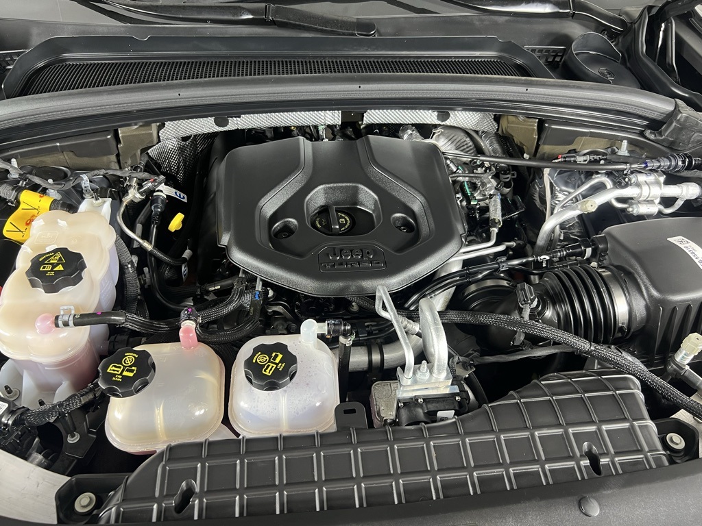 2023 Jeep Cherokee 4xe photo 28