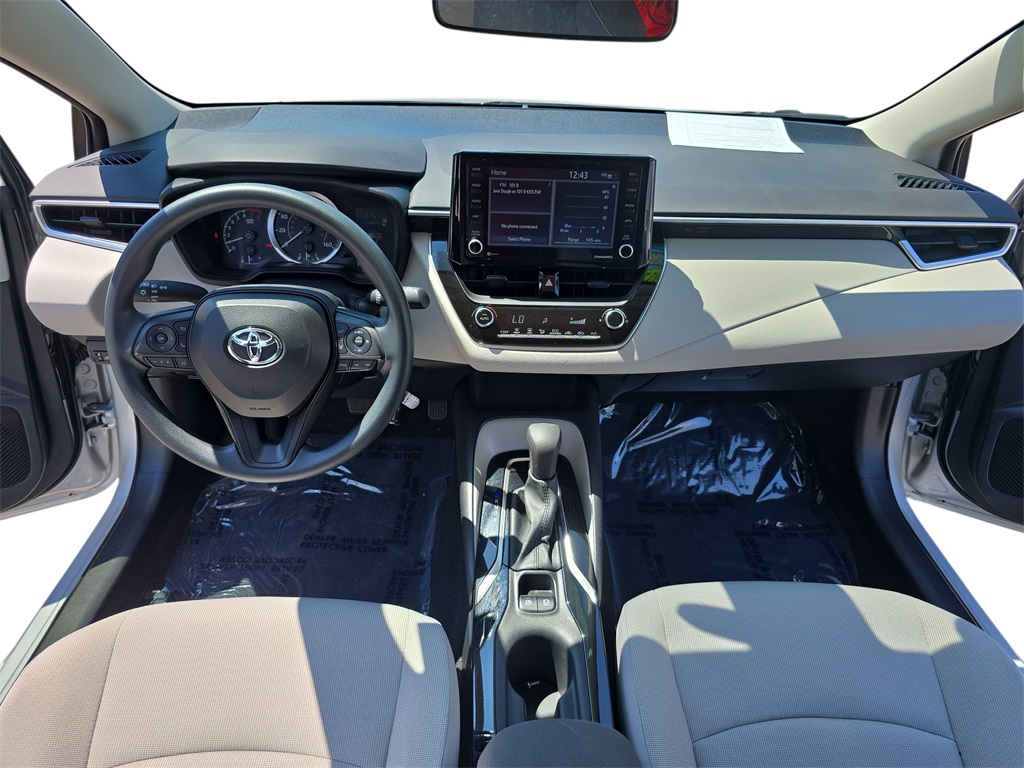 2022 Toyota Corolla LE photo 9
