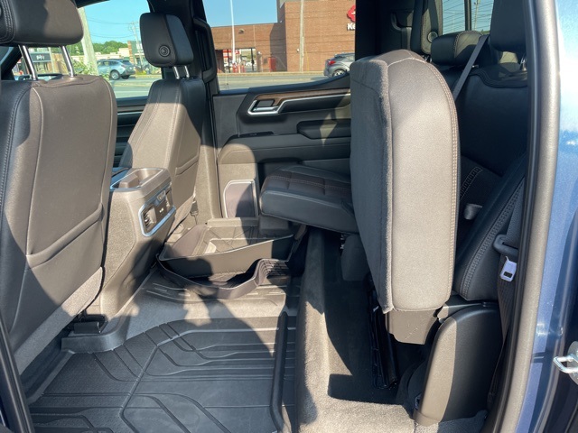 2022 Chevrolet Silverado 1500 High Country photo 30