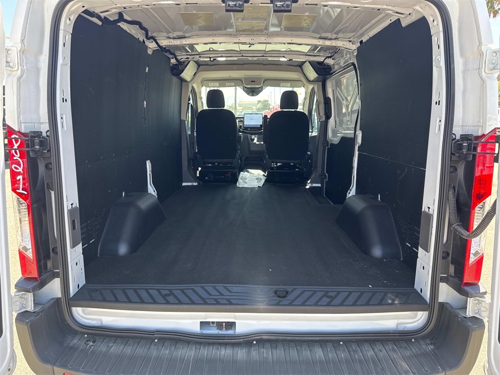 2023 Ford Transit photo 16