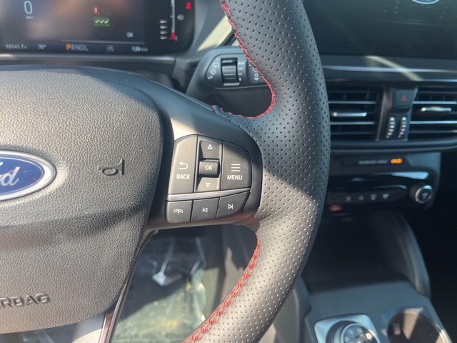 2023 Ford Escape ST-Line photo 15