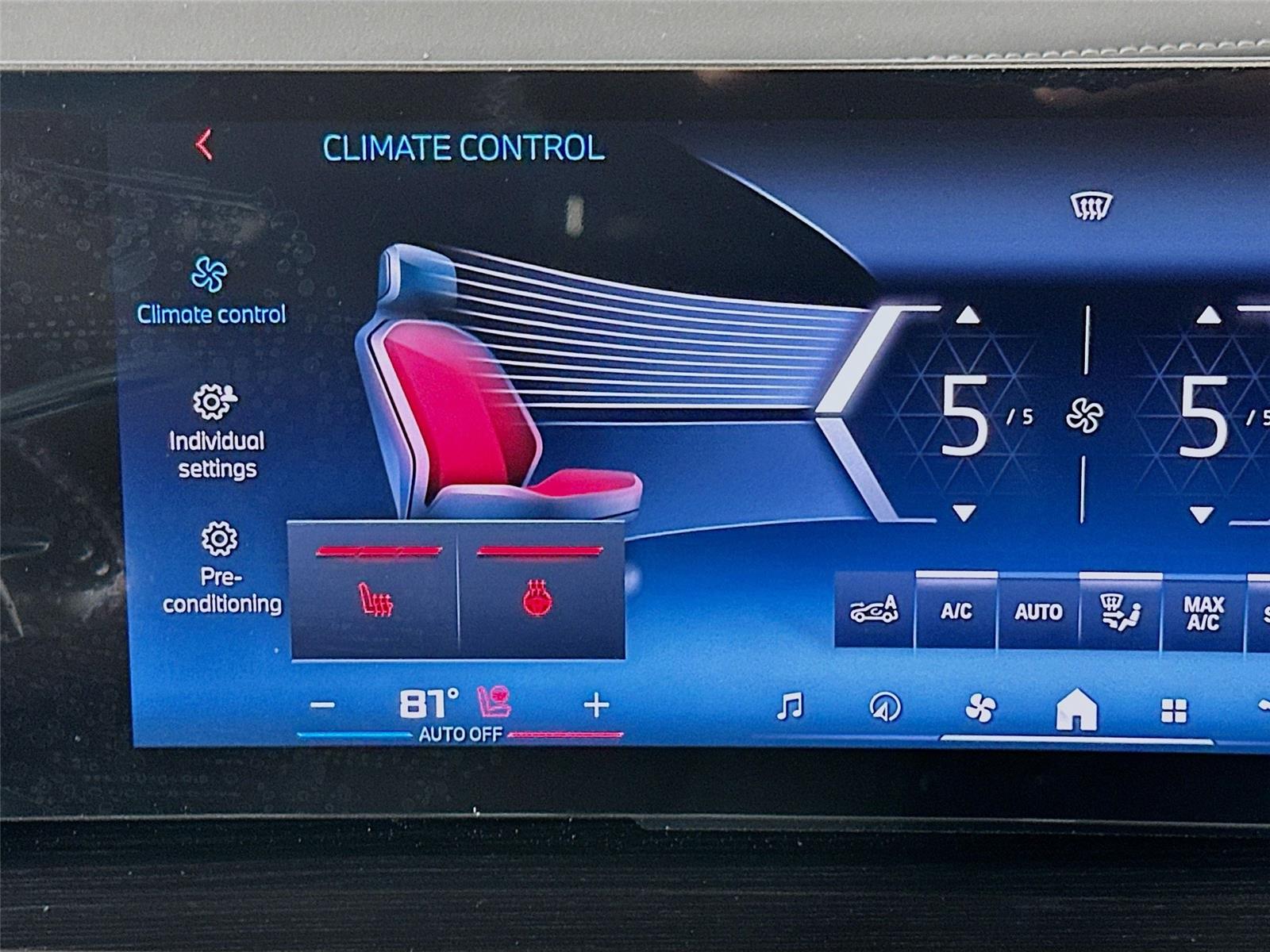 2026 Bmw X7 M60i photo 17