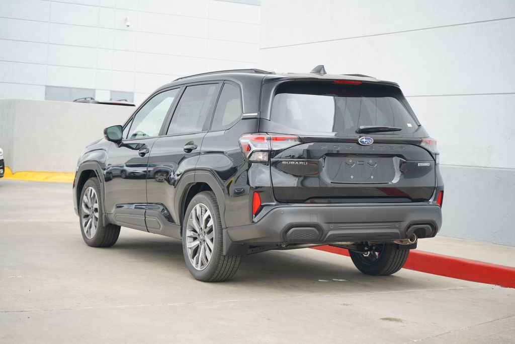 2025 Subaru Forester Touring photo 2
