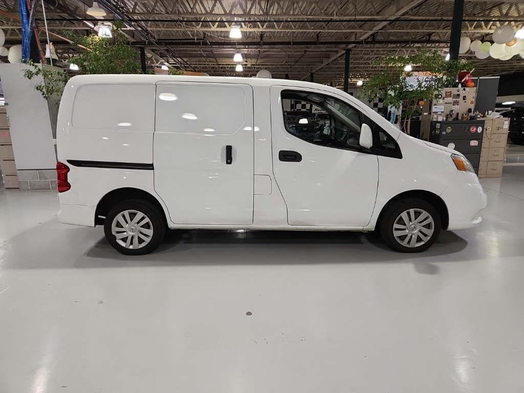 2019 Nissan NV200 SV photo 4