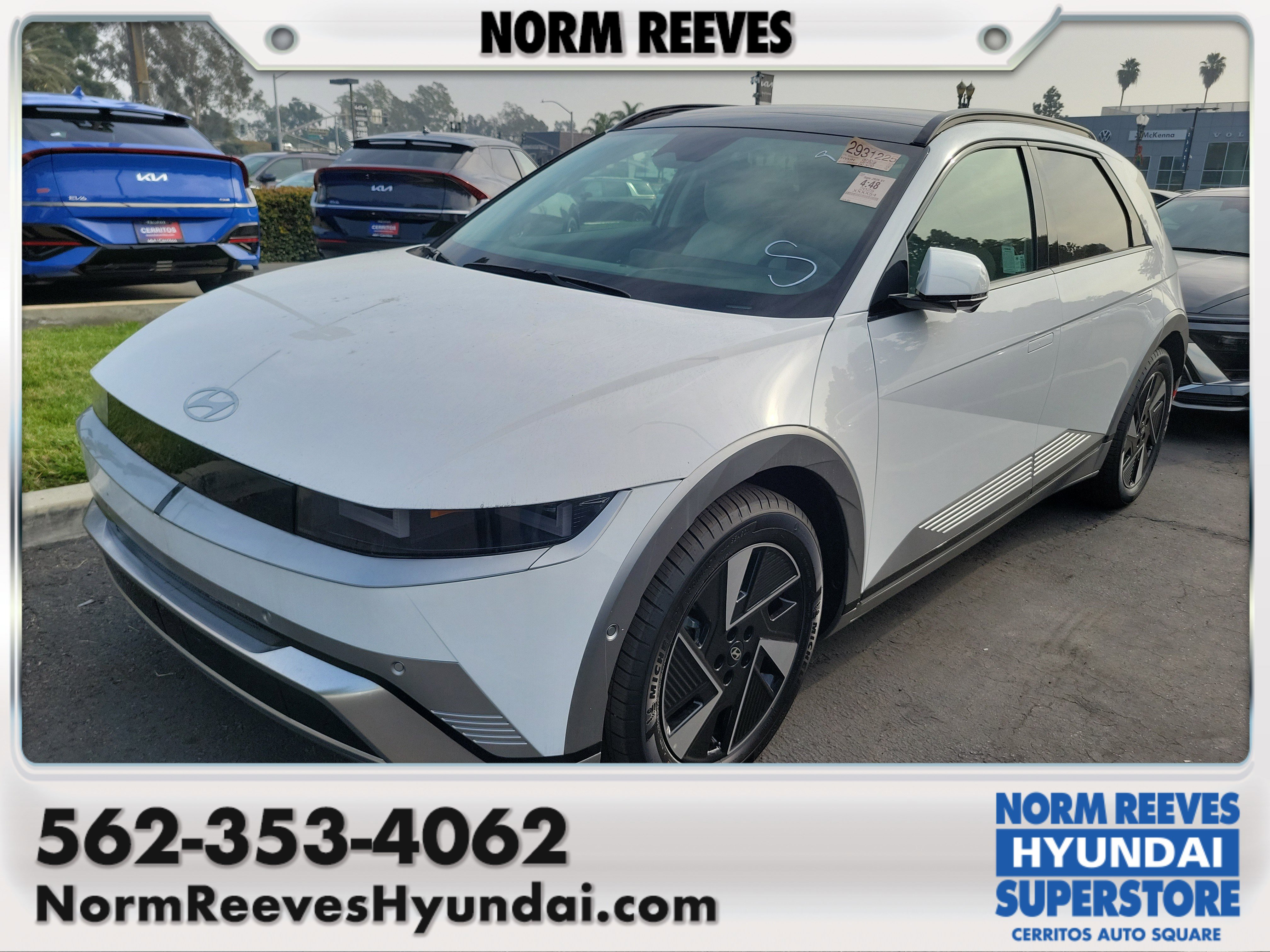 2025 Hyundai IONIQ 5 Limited's photo