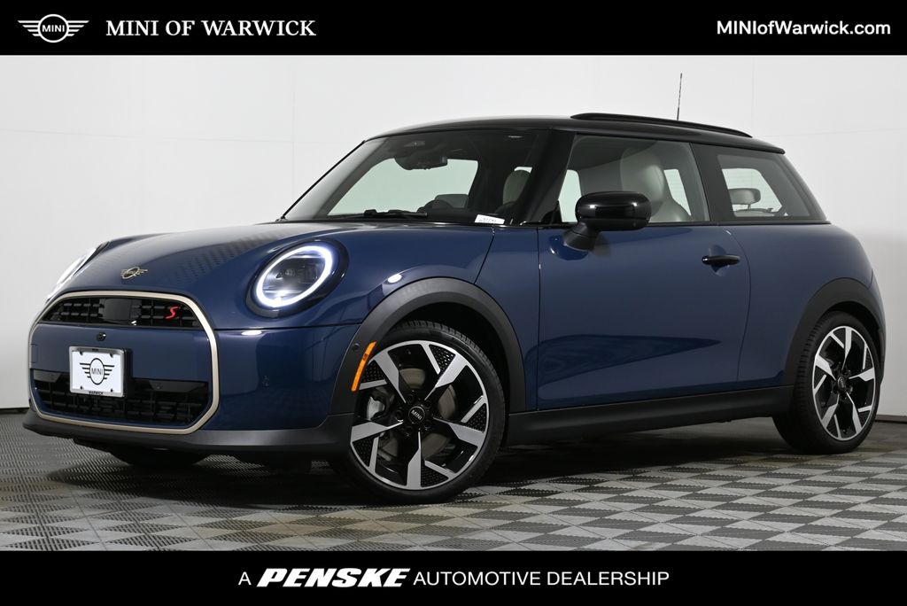 2026 MINI Hardtop 2 Door S's photo
