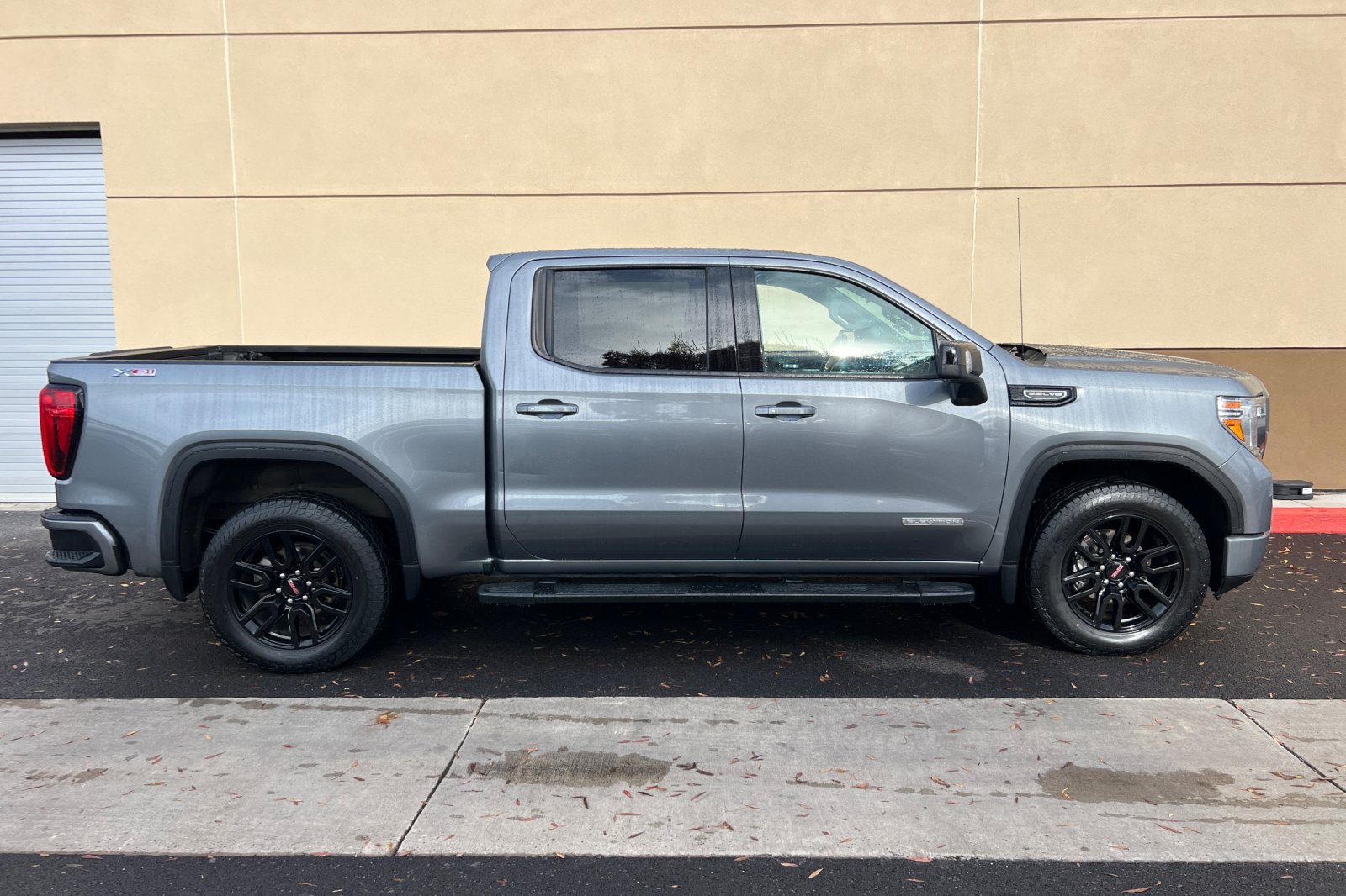 2022 Gmc Sierra 1500 Limited Elevation photo 2