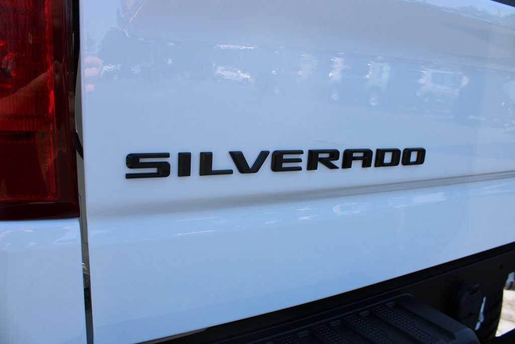 2026 Chevrolet Silverado 1500 Custom photo 10