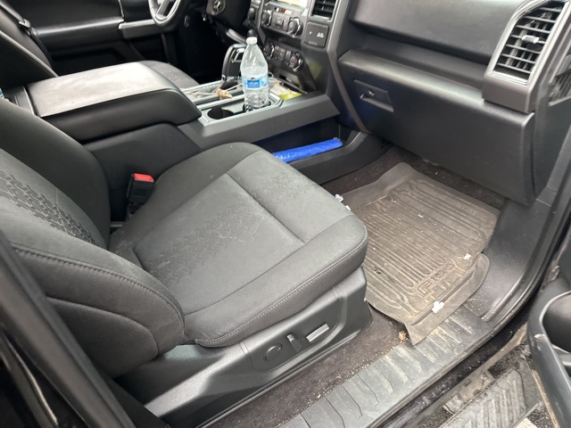 2020 Ford F-150 XLT photo 9