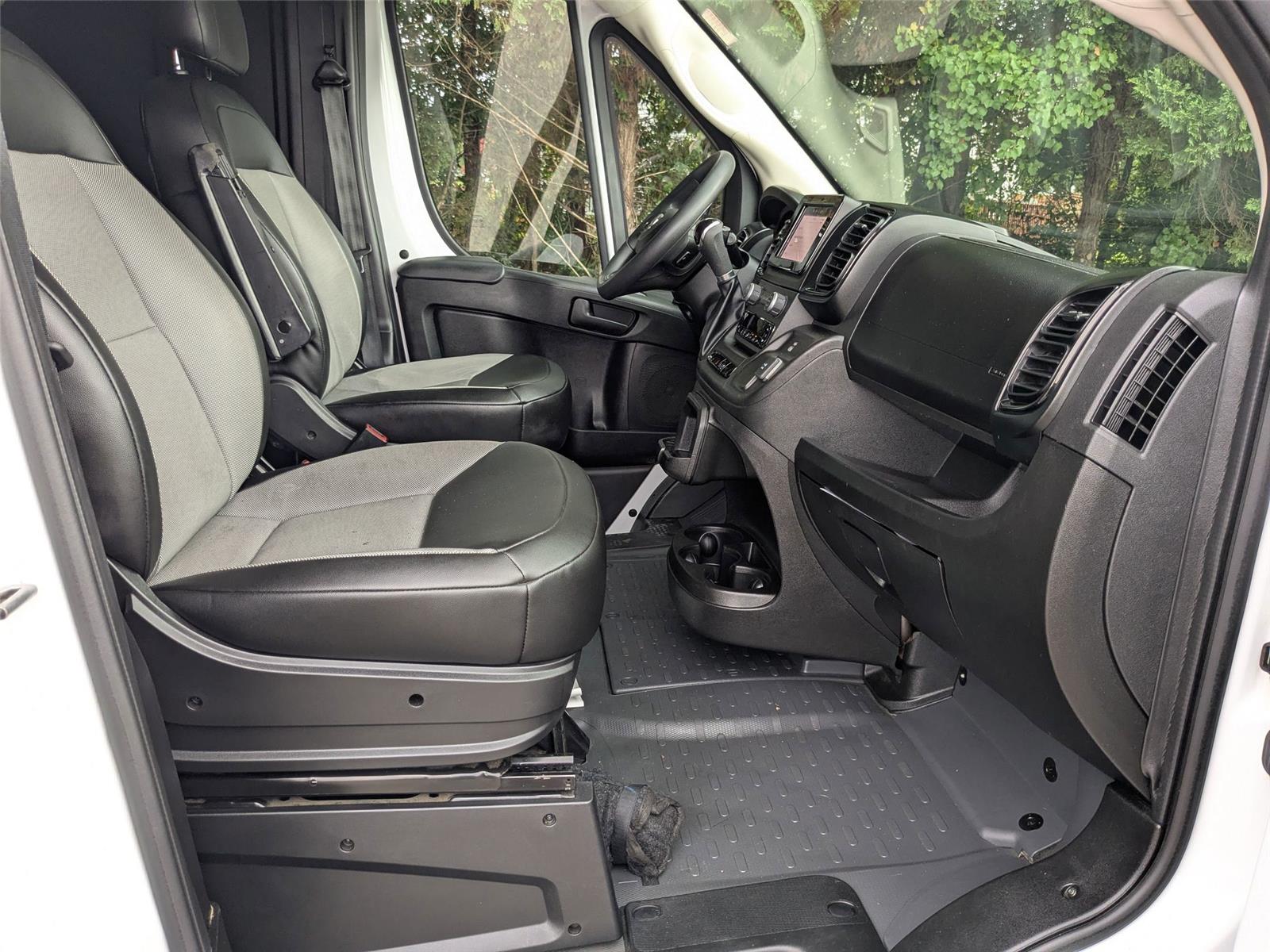 2023 Ram ProMaster 2500 photo 28