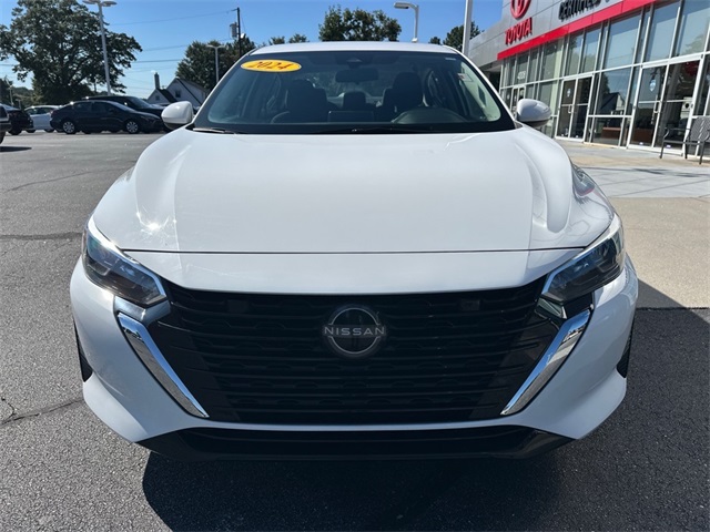2024 Nissan Sentra SV photo 8