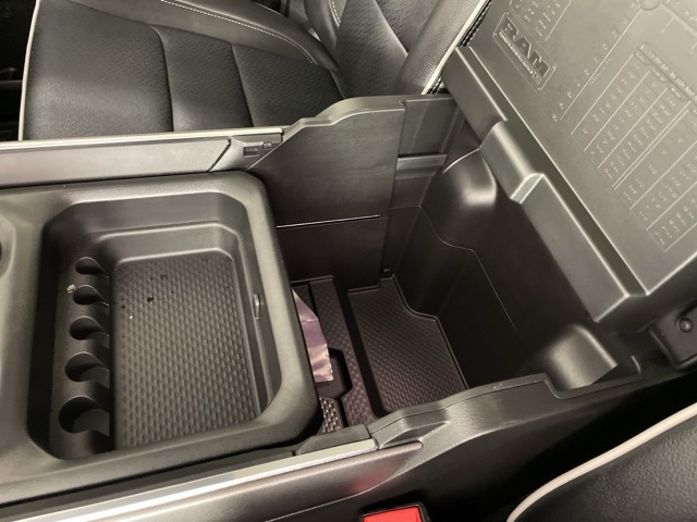 2026 Ram 1500 Laramie photo 37