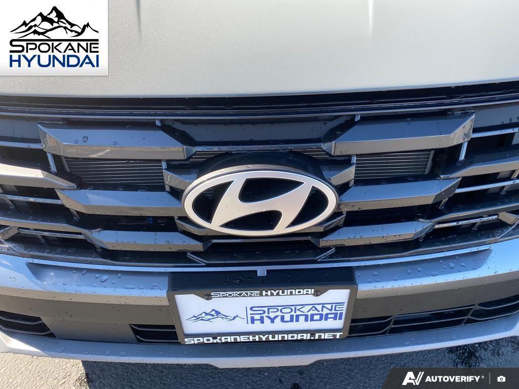 2025 Hyundai Tucson SE photo 12