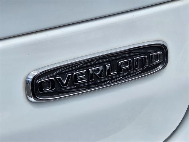 2023 Jeep Grand Cherokee Overland photo 14