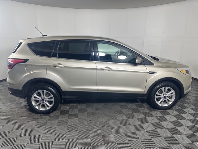 Used 2017 Ford Escape SE with VIN 1FMCU0GD6HUB60801 for sale in Shakopee, Minnesota