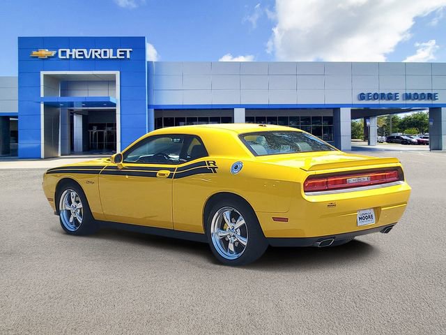 2010 Dodge Challenger R/T Classic photo 3