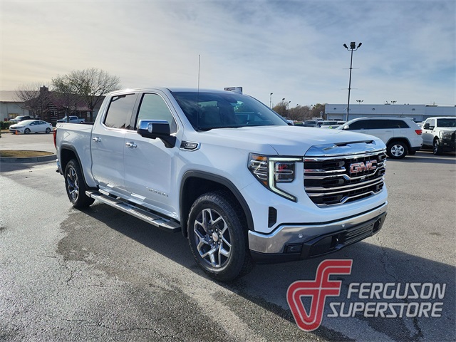 2026 GMC Sierra SLT's photo