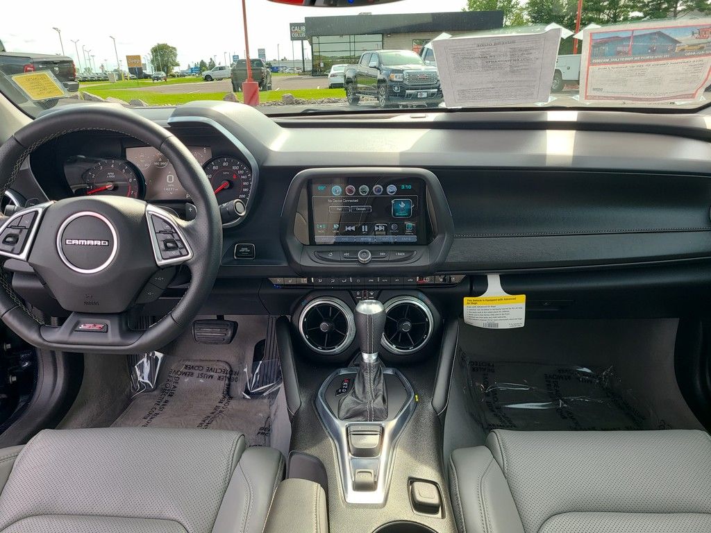 2016 Chevrolet Camaro 2SS photo 19