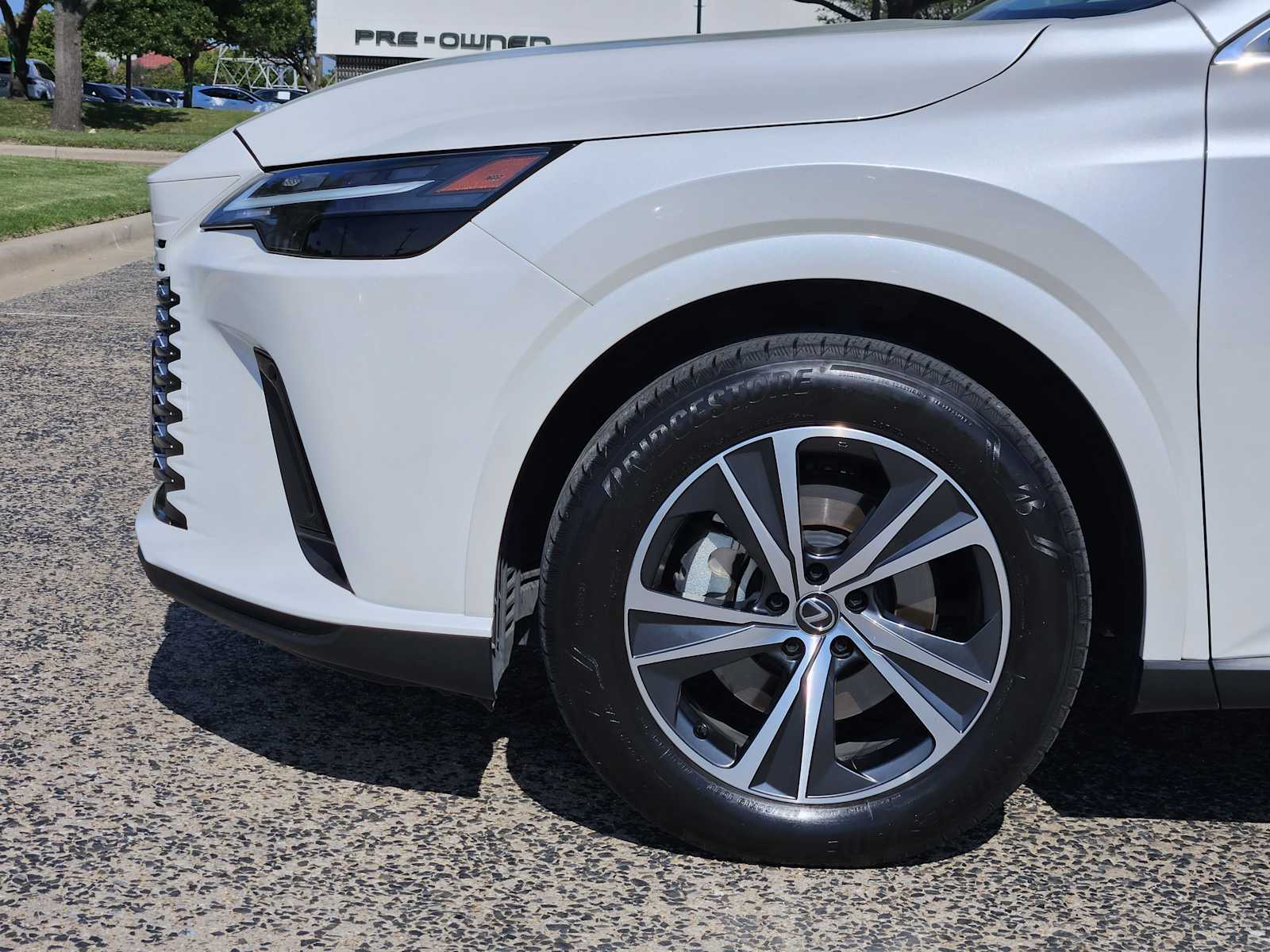 2023 Lexus RX 350 Premium photo 5