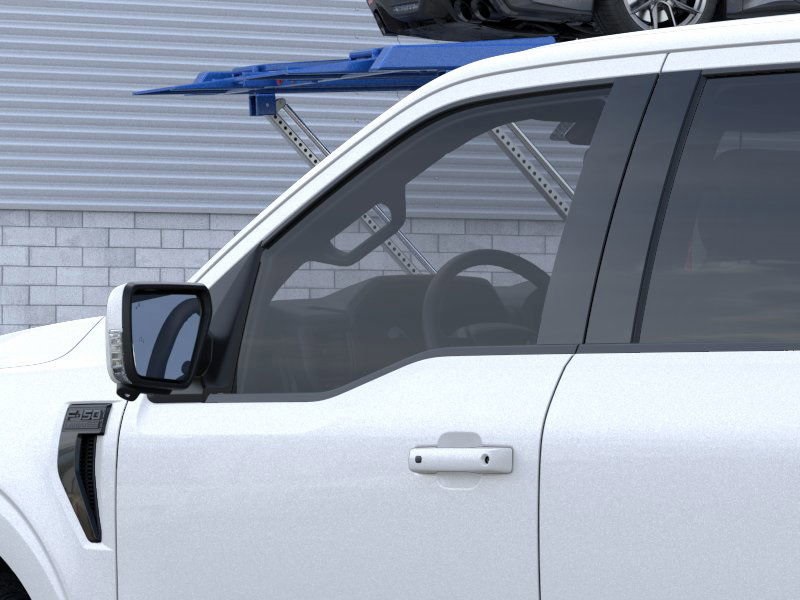 2025 Ford F-150 Lariat photo 19