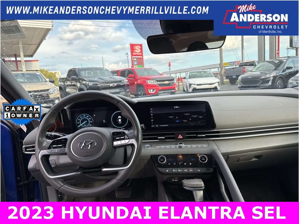 2023 Hyundai Elantra SEL photo 13