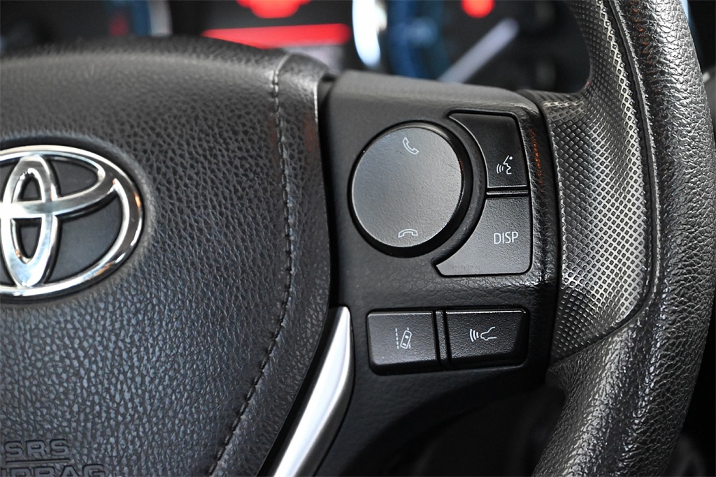 2019 Toyota Corolla L photo 15