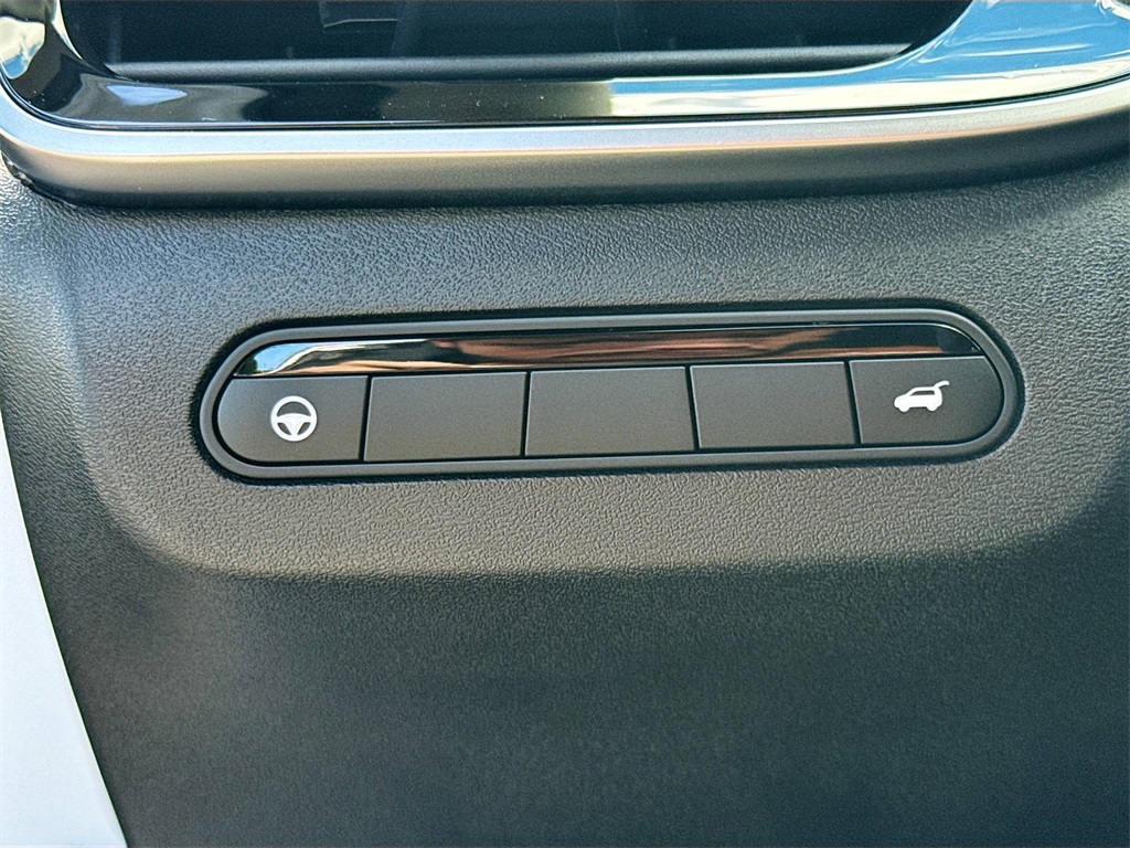 2026 Infiniti QX60 Luxe photo 10