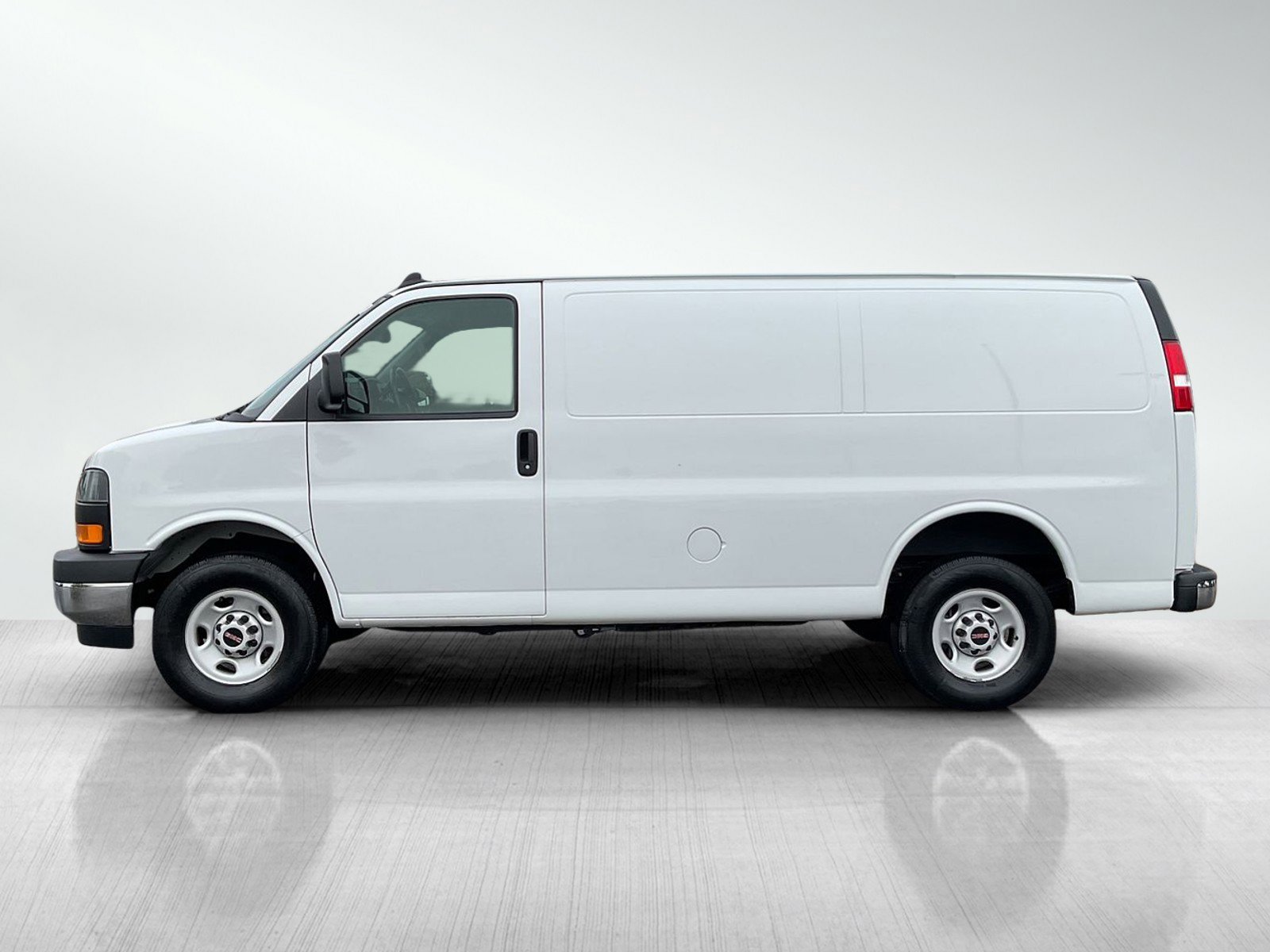 Used 2023 GMC Savana Cargo 1WT with VIN 1GTW7AFP0P1192752 for sale in Brainerd, Minnesota