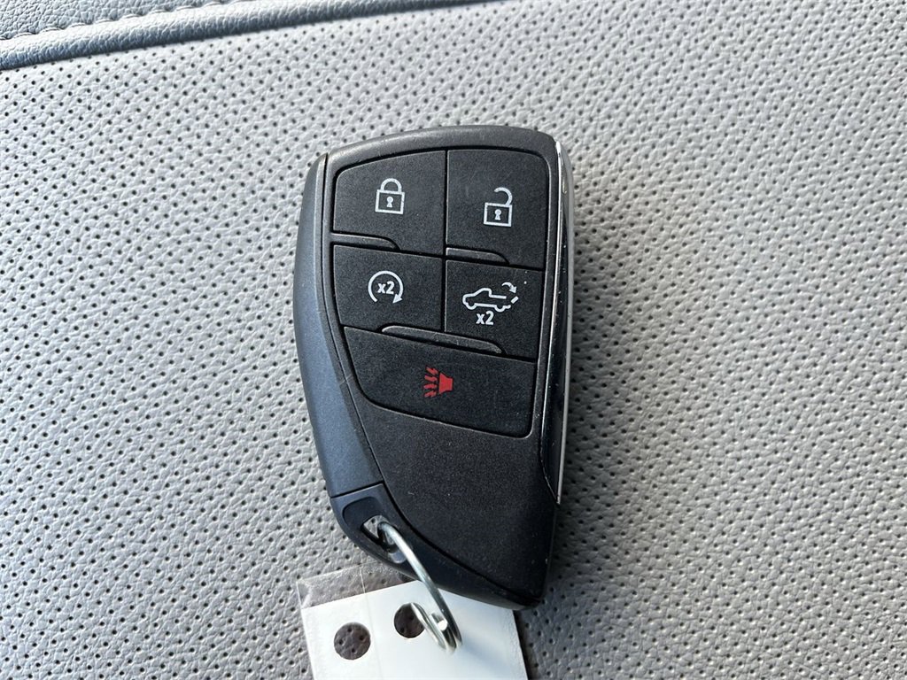 2023 Chevrolet Silverado 1500 LTZ's photo