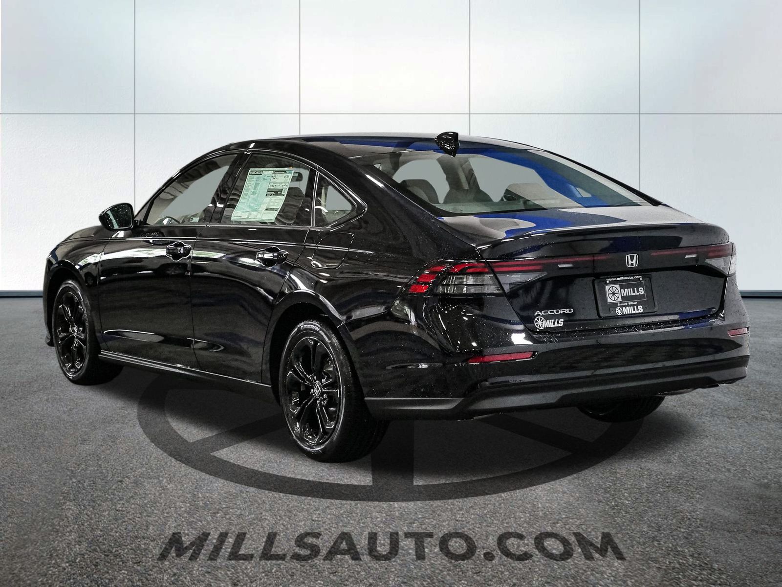 2025 Honda Accord 1.5T SE photo 2